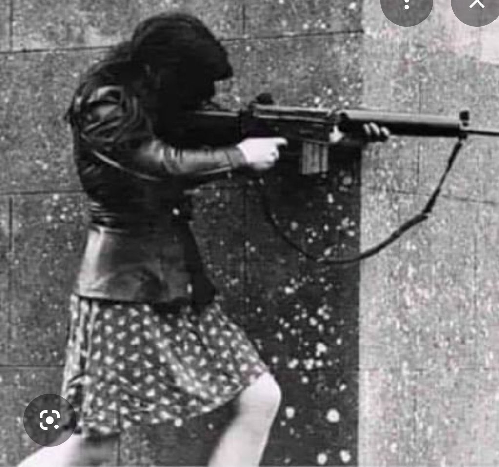 defense_civil25's tweet photo. The People Need To Overthrow the government of Ireland or this protest is just a waste of time! https://t.co/Iv2FbfaGHj