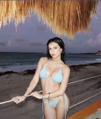 migajerasdoblem's tweet photo. Esperando con ansias el post de la playita de Marianis para tener estas fotos full HD🫦✨️💘 https://t.co/pEiaWQHlxC