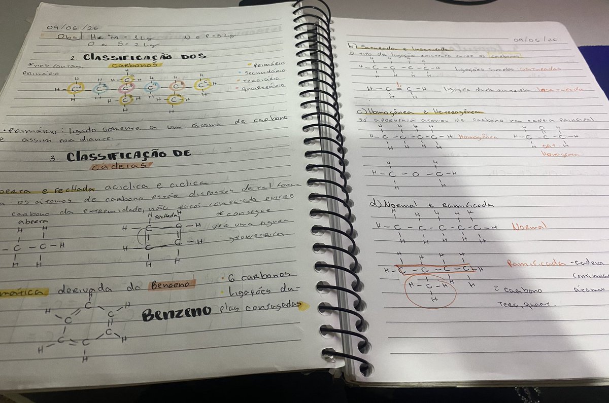 jwrgae's tweet photo. #studyvlog 09.06.26
focando em novo conteúdo de química, pra eu n ficar atrasada no curso e p me sentir marie curie!!

+lista de química gabaritada!! minha tri agradece em nov rs https://t.co/hbURa5nHBi
