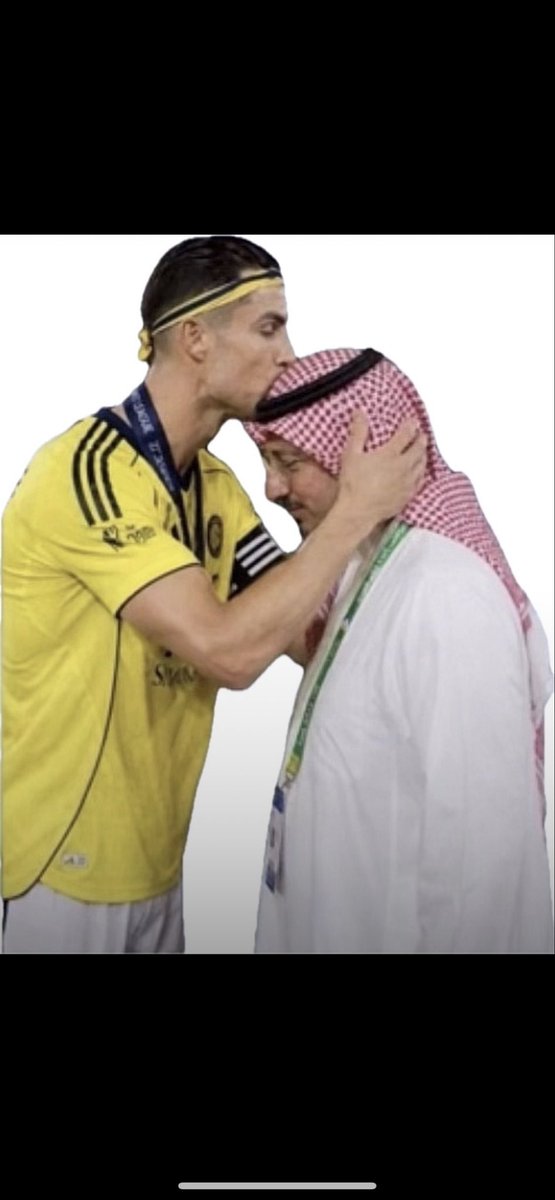 K7mSw's tweet photo. @W1RRR3 @l_zym70739 هو من يبووس رووس https://t.co/LYjnVaD6EQ