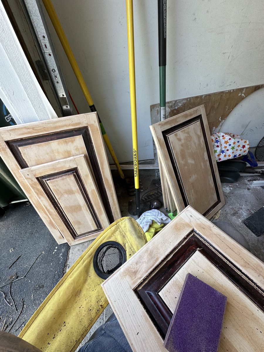 JMill354's tweet photo. Stepsister wanted an updated bathroom and I hate myself so I volunteered to help for 1/3 of the cost of the contractors quote https://t.co/DRew34wARN
