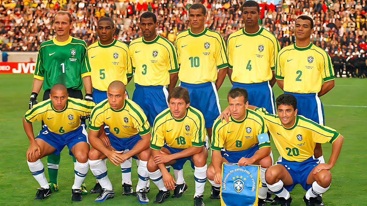 ElGallet's tweet photo. @AlexBaks82 Brazil 1998  - a pesar de no haber sido campeona, tenía a los mejores jugadores en su Prime, eran espectaculares, un Ronaldo, fenómeno de época… lo que le sucedió una noche antes de la final pegó en el ánimo de todo el equipo https://t.co/FVICIZRiDs