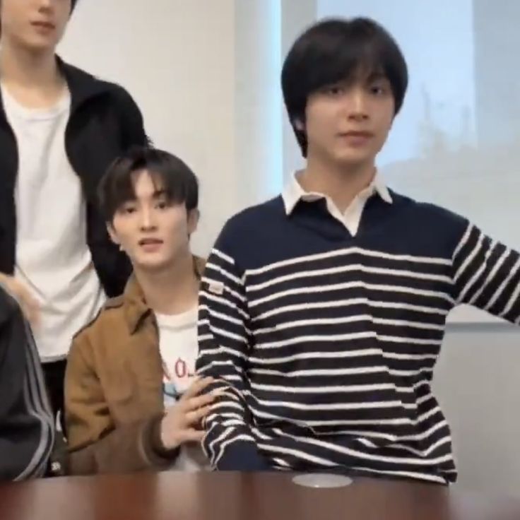 𝙝𝙞𝙖՞hc. 🌬️🌪️ tweet media