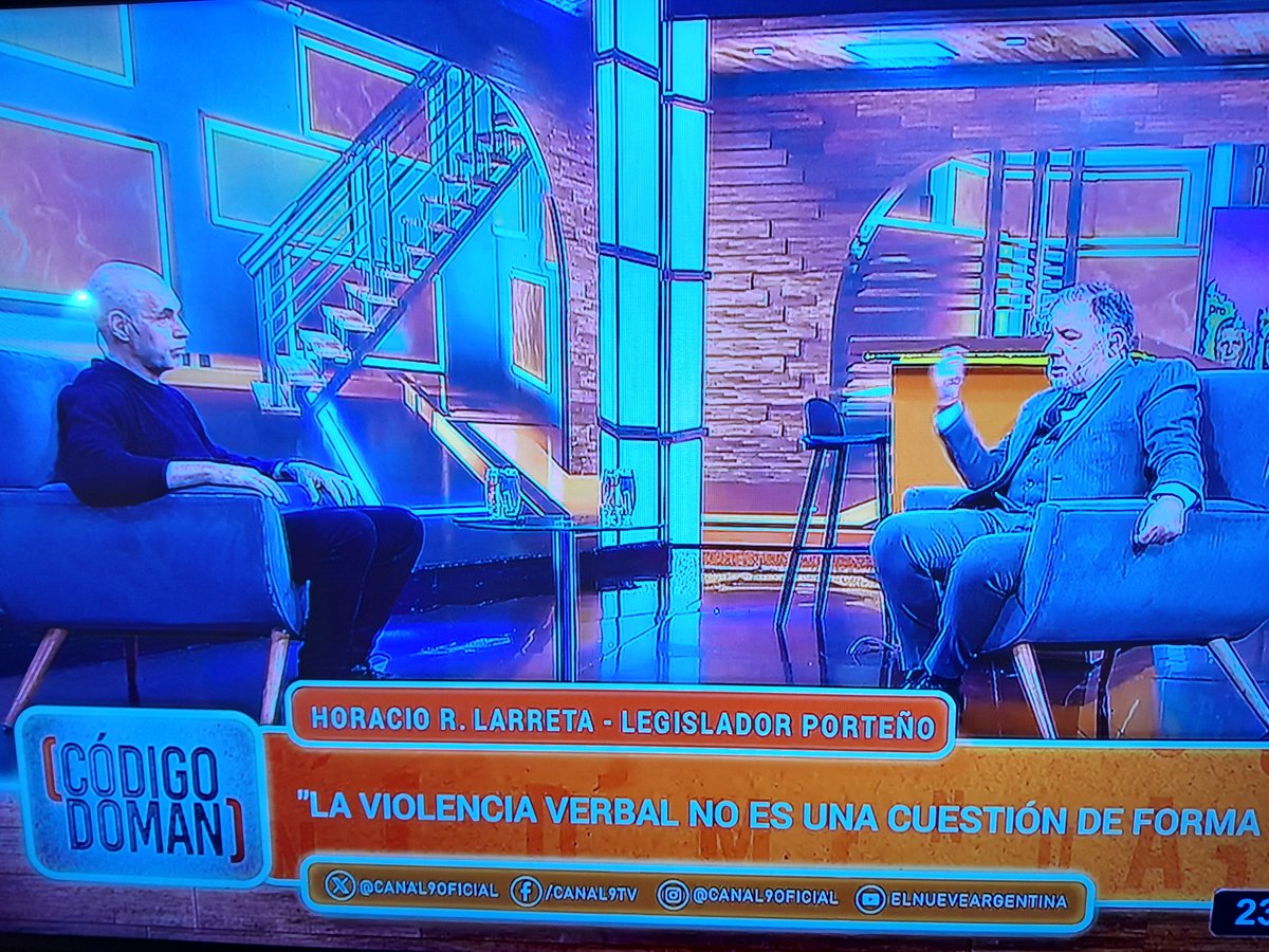 PatyGallardo's tweet photo. @fabdoman Excelente entrevista a Horacio Rodriguez Larreta en #CodigoDoman por @canal9oficial
¡Te felicito Fabián Doman por el programa! #periodismo de calidad!
@horaciorlarreta https://t.co/DIXT6J6uZt