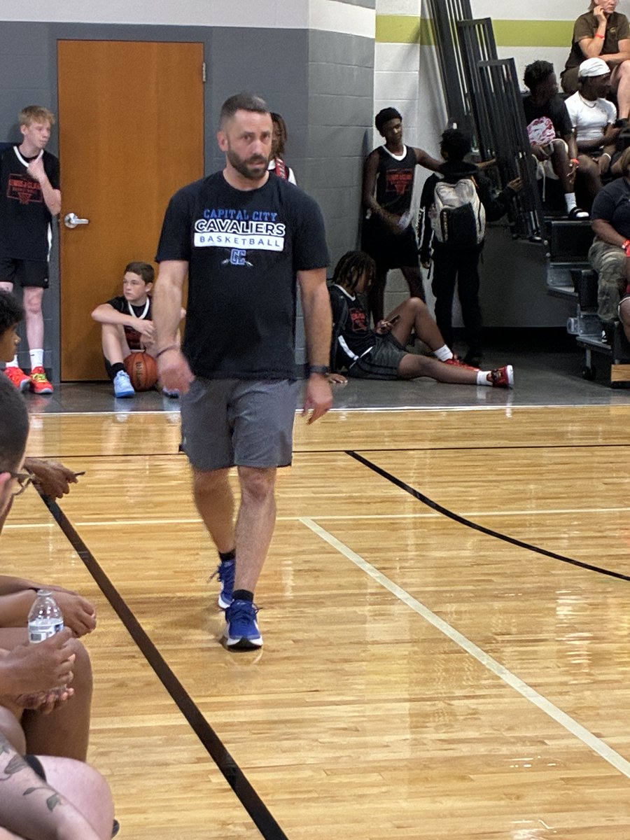 RodKRCG13's tweet photo. Blair Scanlon has been coaching basketball for more than 20 years. The 2000 Rock Bridge grad is the new head coach for the Capital City Cavaliers. We will now have 3 Scanlon’s coaching boys 🏀 in the CMAC! Watch our story coming up @krcg13 https://t.co/ytHNAiuaLG