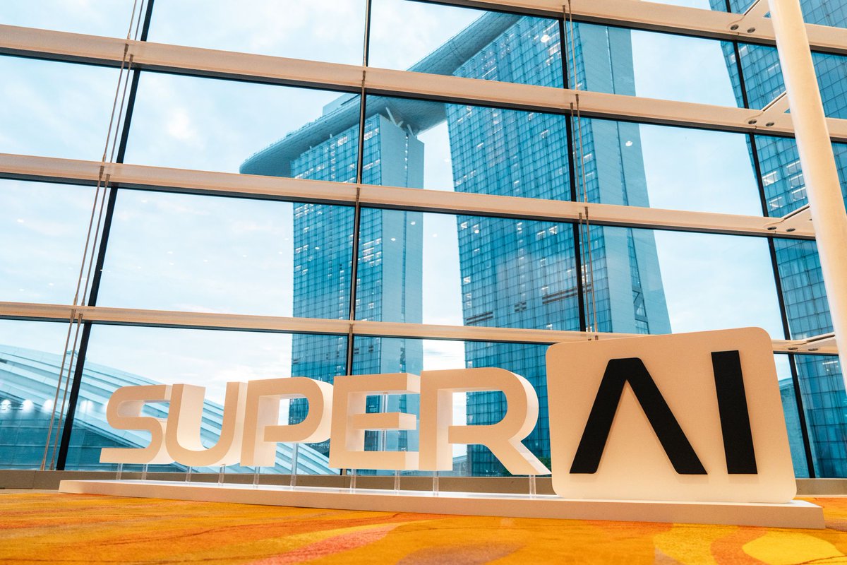 TuringData_IO's tweet photo. #SuperAI2026 is live! π Meet #TuringData team at Marina Bay Sands to explore our full-stack AI storage solutions & see live demos of lean, high-performance infrastructure in production.
π Booth PB16 π Book a 1:1 meeting: https://t.co/38wZoBh2B8
See you on the floor! π https://t.co/BiDLhMU4iP