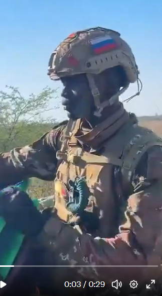 Jobaria2's tweet photo. @sahelbrut3 A ce rythme bientôt le Mali ressemblera à la République centre africaine 🤣🤣 https://t.co/GdoRPtb8Q4