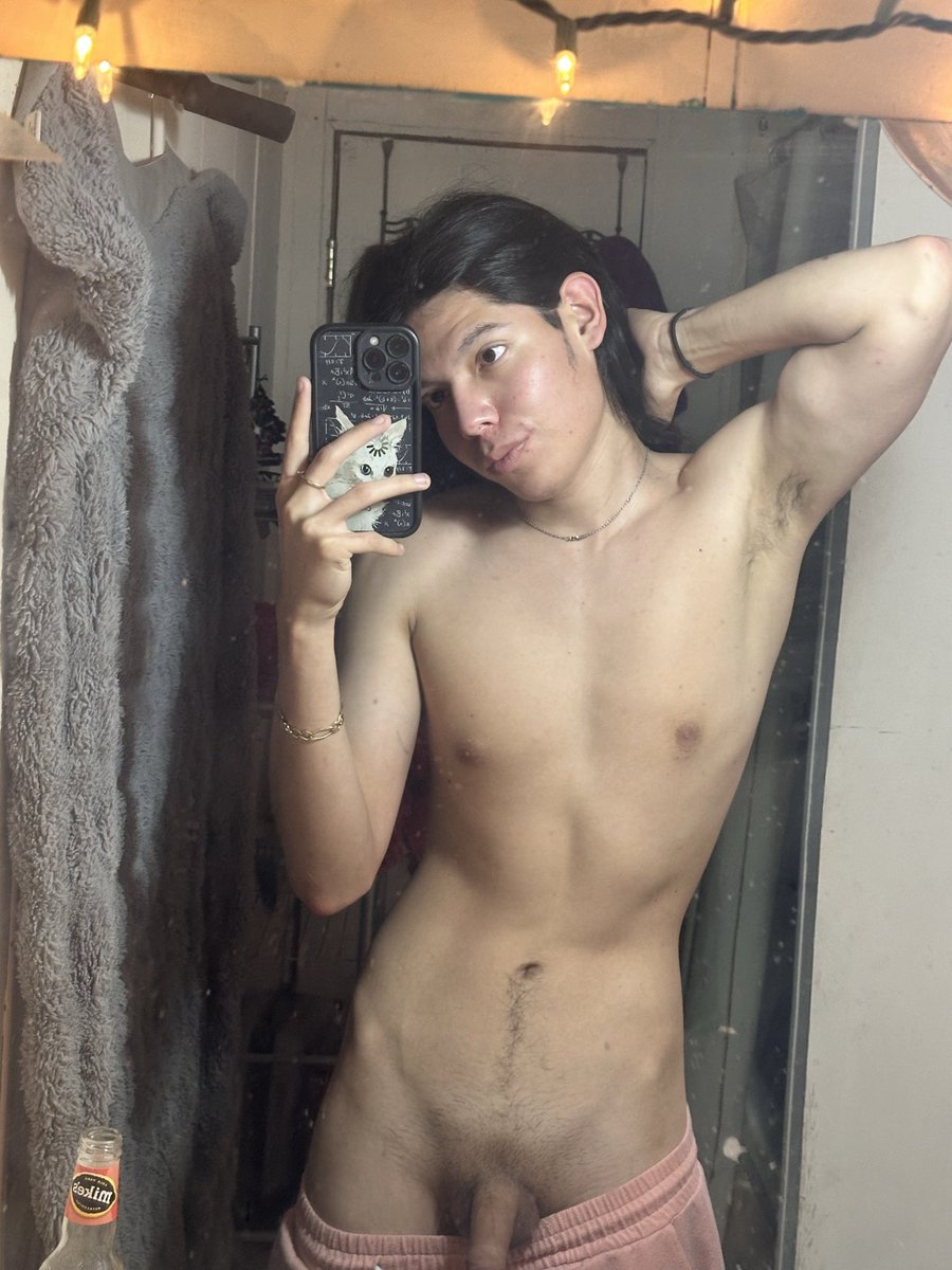Yetr0s's tweet photo. Huge discount in my OF only lasts 30 days not sure if I’ll be back or not but go enjoy before it’s gone 🫶✨35% OFF https://t.co/498odXRHfJ