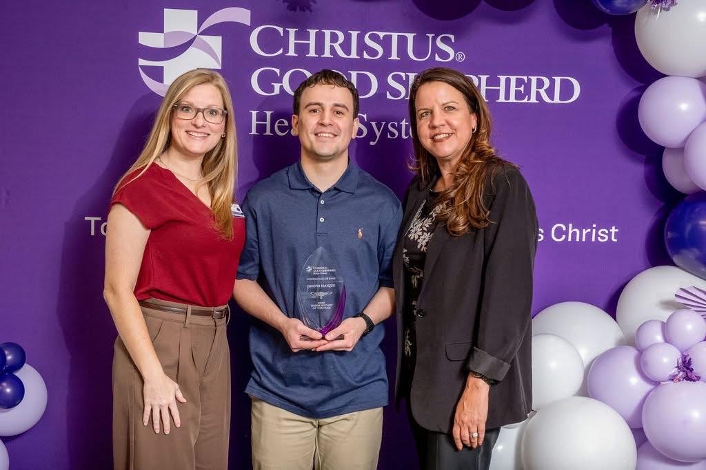 ETBU_Alumni's tweet photo. 🎉 Congratulations to ETBU alumnus Joseph Maique (Class of 2025) on receiving the Rookie of the Year Award at the CHRISTUS Good Shepherd Health System Nursing Hall of Fame Awards.

🐯Once a Tiger, Always a Tiger! https://t.co/qUHfGrnAUs