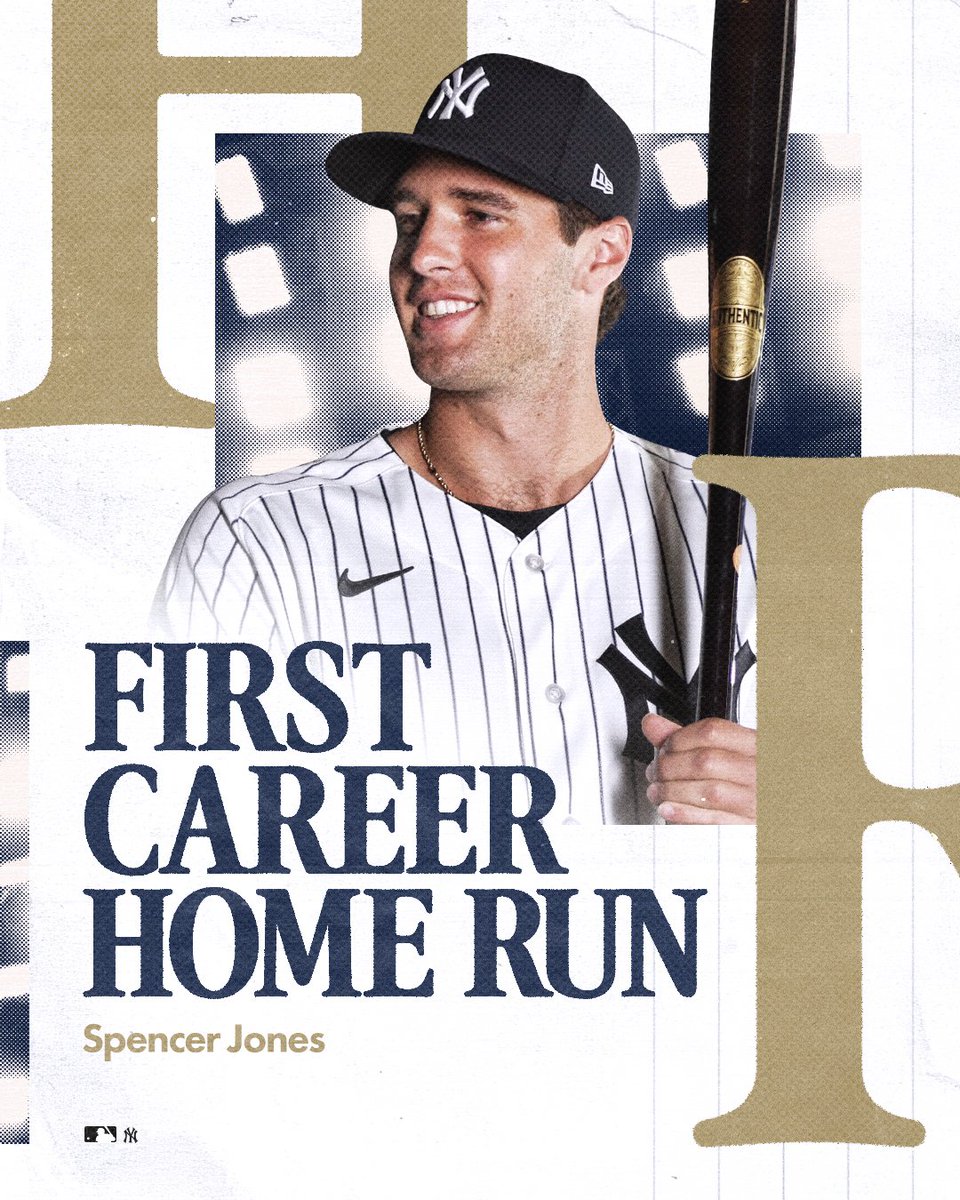 Yankees's tweet photo. 443-ft No-Doubter. 

@spencerjnes 💪 https://t.co/ko2kIYg9Nh