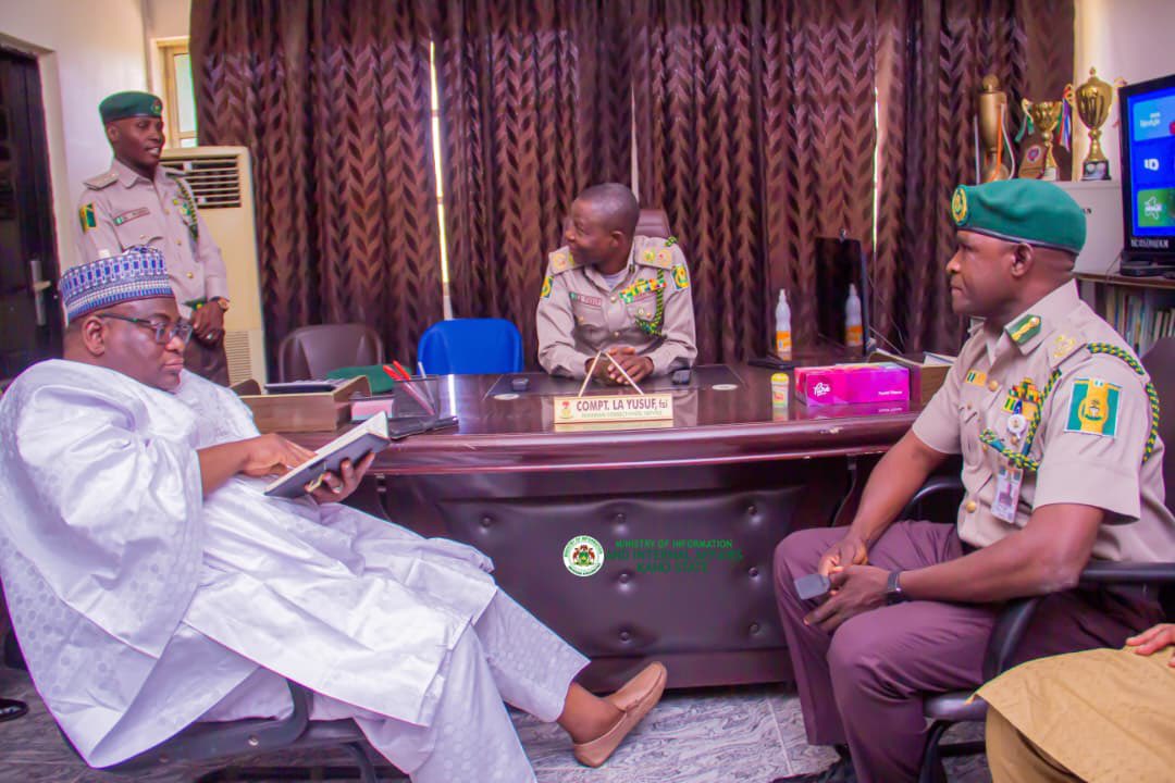 waiyaibrahim's tweet photo. Today, I had the honour of leading a delegation on a courtesy visit to the Kano State Comptroller of Correctional services, L.A. Yusuf, in preparation for the take off of  the Safe Corridor Programme - Kano Model

The visit provided an opportunity to discuss areas of mutual collaboration and to strengthen ongoing efforts toward the rehabilitation, reformation, Empowerment and reintegration of the  programme beneficiaries. 

Together, we remain steadfast in our commitment to fostering a safer, more productive society through constructive engagement, empowerment, and sustainable peacebuilding initiatives.