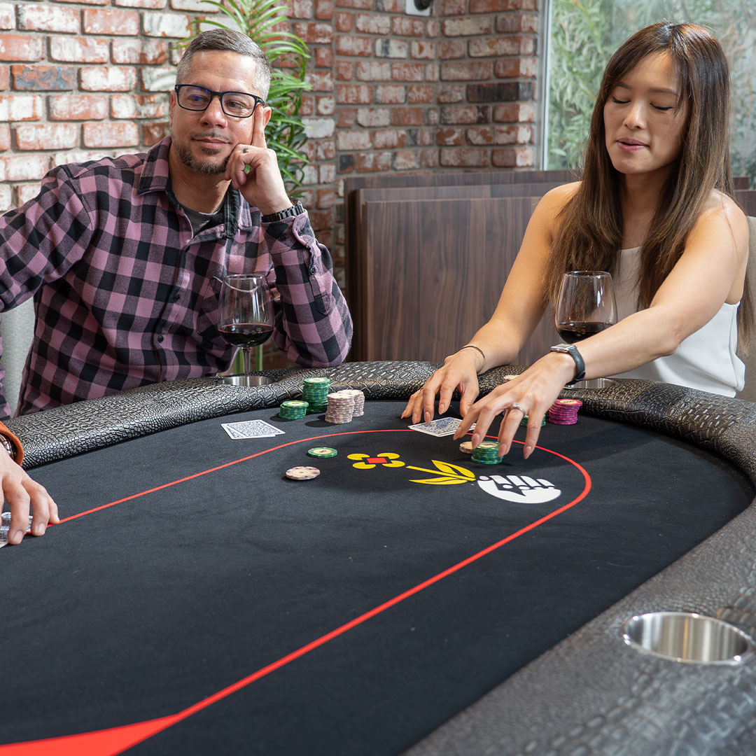 BBOPokerTables's tweet photo. Beyond the Table: Inside the Homes of the World’s Most Effortless Hosts

The Stratton brings premium lounge style and pro-grade play to every game night. Not every casual player needs a permanent custom setup, but for the ultimate host, it sets the standard. https://t.co/4xkwCCfcOZ