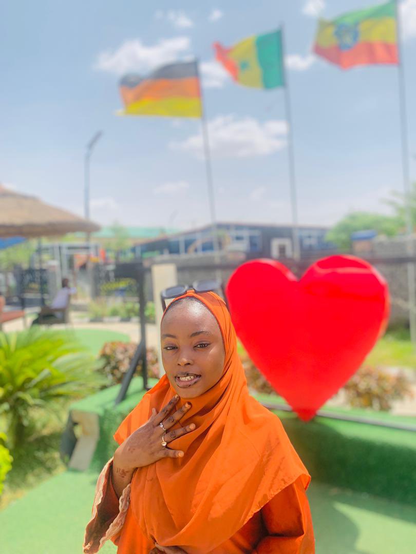 SmartLambo1's tweet photo. Happy 19th Birthday My Love ❤️🎂👑
My Heart Owner 🔐 My Healer 🫂❤️‍🩹 My Queen 🌹
Nineteen years of your life, and I am grateful that I get to be part of your story. You are my calm in chaos, my peace in stress, and my strength in weakness.
Happy birthday https://t.co/U4z49a3bvY