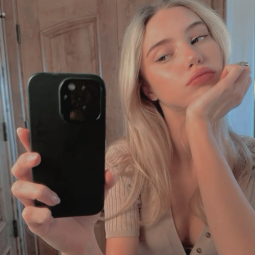 cryingpearIs's tweet photo. ⠀⠀⠀⠀⠀⠀⠀ ⠀⠀⠀⠀⠀⠀ ⠀⠀⠀⠀⠀ ⠀⠀⠀⠀⠀⠀
⠀⠀⠀⠀𝐜𝐚𝐮𝐬𝐞 𝐰𝐞 𝐜𝐨𝐮𝐥𝐝 𝐬𝐭𝐚𝐲 𝐚𝐭 𝐡𝐨𝐦𝐞 
⠀⠀⠀⠀⠀⠀𝐚𝐧𝐝 𝐰𝐚𝐭𝐜𝐡 𝐭𝐡𝐞 𝐬𝐮𝐧𝐬𝐞𝐭, 
⠀⠀⠀⠀𝐛𝐮𝐭 𝐢 𝐜𝐚𝐧𝐭 𝐡𝐞𝐥𝐩 𝐟𝐫𝐨𝐦 𝐚𝐬𝐤𝐢𝐧𝐠 
⠀⠀⠀⠀⠀⠀⠀𝐚𝐫𝐞 𝐲𝐨𝐮 𝐛𝐨𝐫𝐞𝐝 𝐲𝐞𝐭?
⠀⠀⠀⠀ https://t.co/ejOMHhoQvr