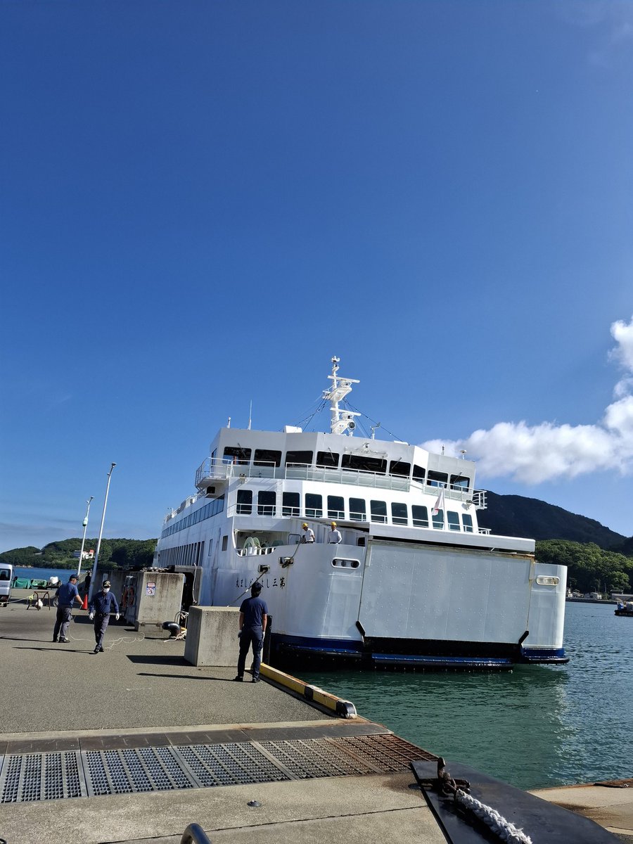 hamahide15's tweet photo. 今日は晴れです☀️ https://t.co/4Kg0msjxsR