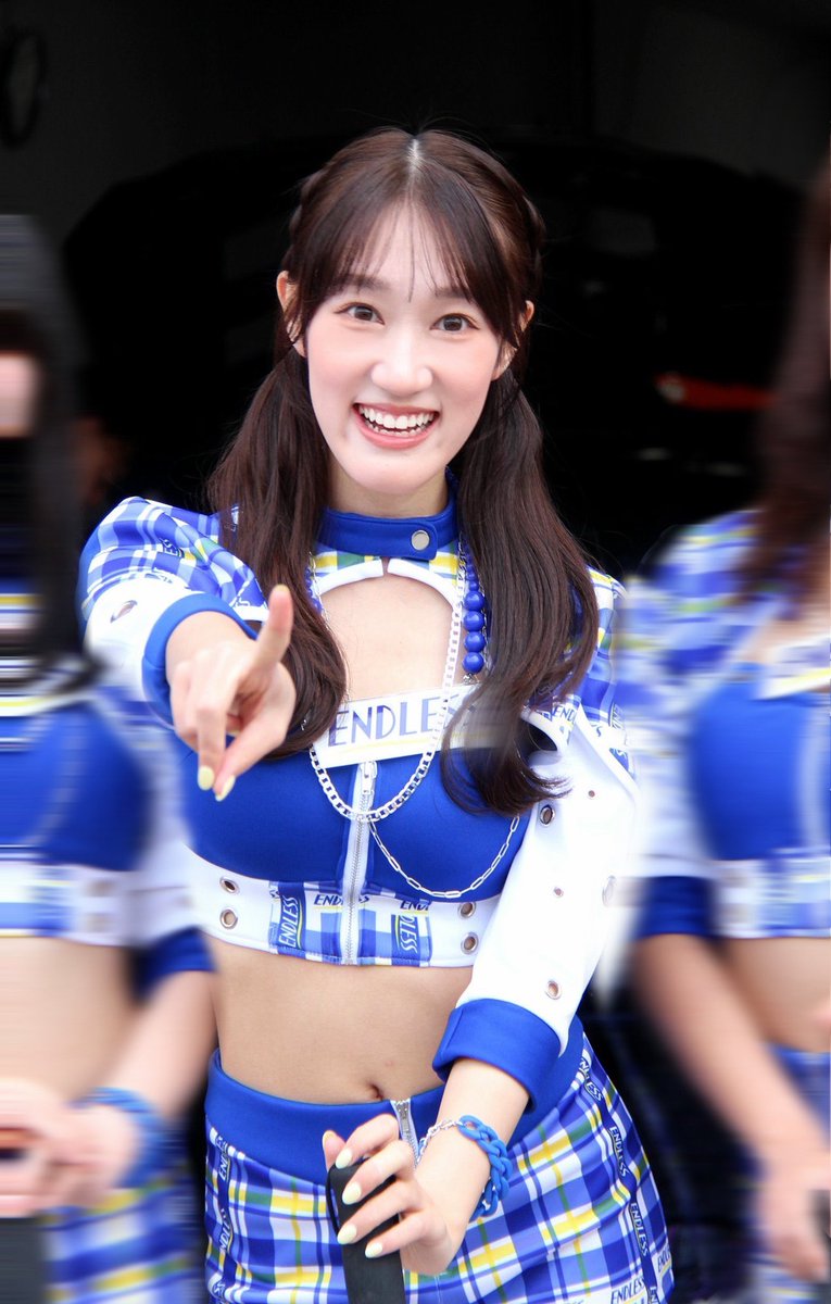 __ccn_7's tweet photo. おはようっ!!!!☀️
ちゃんと起きれたっ!!!!!!!

みんな今日も1日がんばろーね(*•̀ㅂ•́)و✧
 #レースクイーン #レースアンバサダー https://t.co/krn09J6hSs