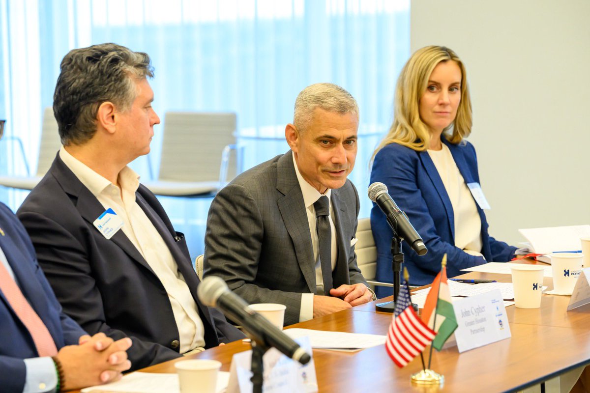 USIBC's tweet photo. The U.S.-India Business Council, in partnership with the @GHPartnership and the @IACCGHouston, convened a business roundtable focused on the Houston-India Advantage. Ambassador Keshap was joined by John Cypher of GHP and Jagdip Ahluwalia of IACCGH to provide introductory remarks and guide the conversation. 

We were joined by The Hon. S. Paul Kapur, Assistant Secretary of State for @State_SCA, and The Honorable Consul General of India in Houston, D C Manjunath (@cgihou), who provided context-setting remarks and shared insights into the priorities of both governments and Houston’s strategic role in advancing the U.S.-India partnership. 

The discussion focused on the central role Houston plays in the energy, healthcare and space sectors, and how these strengths create opportunities for deeper commercial and trade partnerships between Texas and India. Houston continues to rank as one of America’s busiest gateways for trade with India, & Texas-at-large is now home to over 70 Indian companies with major capital investments.

Industry leaders highlighted the importance of strengthening state-level innovation ecosystems in both countries, recognizing that entrepreneurship is critical to advancing broader U.S.-India economic and strategic ties.

#USIBCGreatStates #TexasIndia #EconomicPartnership #Houston

@USAmbKeshap @ChamberGlobal