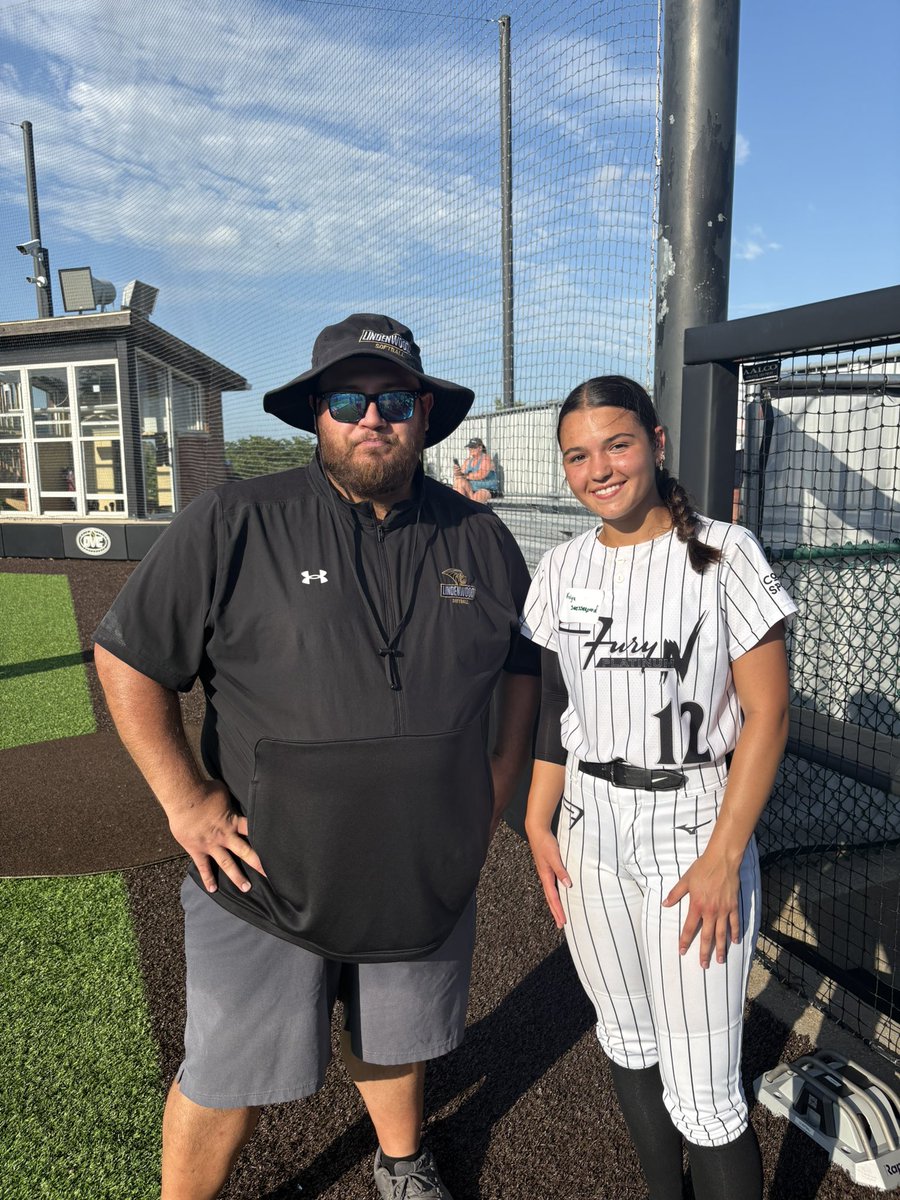 KaiyaS99136's tweet photo. I wanted to say thank you to @CoachErinBrown on a great camp at Lindenwood. I also wanted to say thank you to @coachchris_24 on some great hitting pointers. I had an amazing time and can’t wait for the next one. Go Lions!

@MandiBaldufnsr @FuryPlatinumKV @FuryPlatinum https://t.co/Bk91ClsYQM