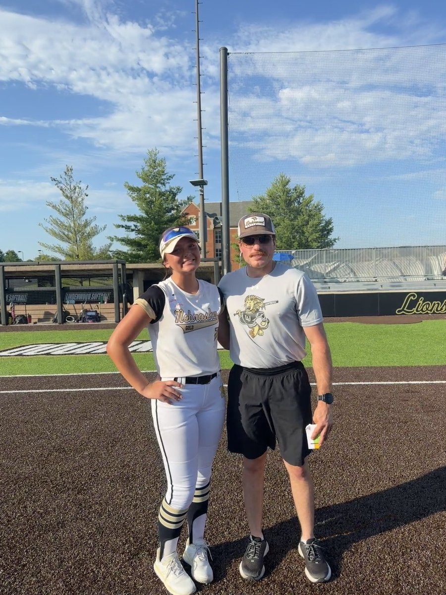 brooklynwhidds's tweet photo. Huge thanks to @LindenwoodSB for a great camp today! It was great to connect with your coaches and players, and learn more about Lindenwood softball! Look forward to being back, go lions!! @NebraskaGold @NEGOLD15U @govalorsoftball @CoachErinBrown @coachchris_24 https://t.co/FyH3tiLieQ