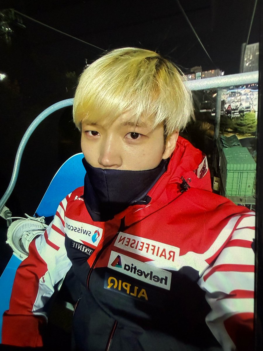 lovable__x's tweet photo. 희얼사 공유)남자 희귀얼짱/일반인훈남/일훈/흔하지않은얼짱 https://t.co/Px1Rqjcpv4