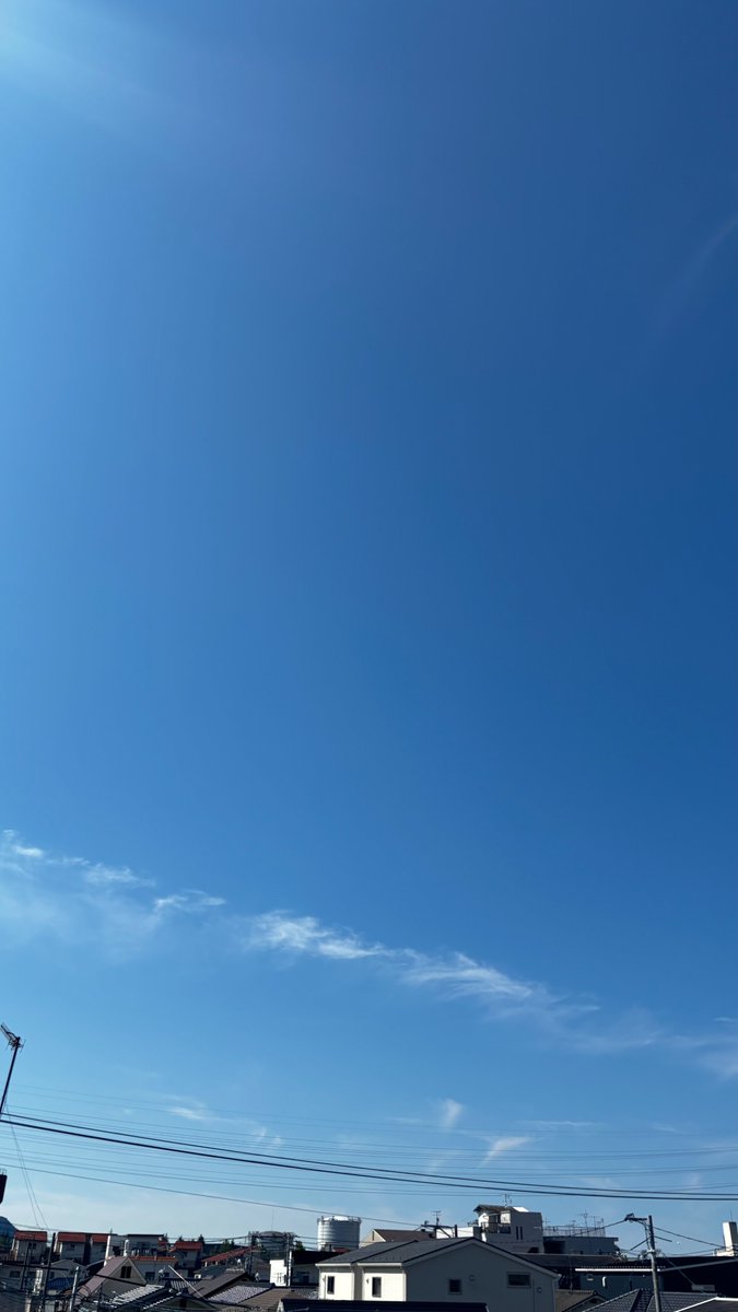 BioGraph_tw's tweet photo. おはようございます☀️
広島市いいお天気です！

今朝は洗濯を干そうと早起きしたのに
結局バタバタで遅刻するかと思いました笑
時間があると思ってゆっくりしすぎた😇

広島最高気温29℃予想の週中、水曜日
どうぞよろしくお願いします🫡

#企業公式が毎朝地元の天気を言い合う
#企業公式相互フォロー https://t.co/a5UikESo0P