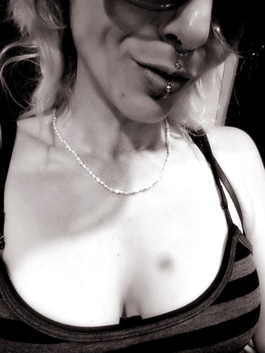 CjVanluven's tweet photo. #onlyfansforever #newtoonlyfans
https://t.co/xiDhQaserA https://t.co/2JRusVUxCj