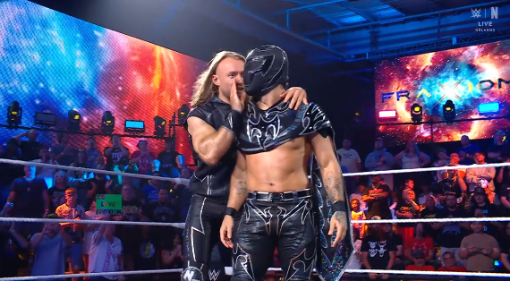 Max421R's tweet photo. Vuelve el mejor equipo en la historia de NXT
#WWENXT https://t.co/EqM9J0112a