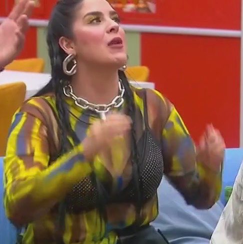 Clauumendez_'s tweet photo. Que alguien le diga a la pulpo que su “octavo” lugar la producción se lo saco del cuIo y que es un premio de consolación jajajaja 🤡

#LCDLF6 https://t.co/PevdBpbovk