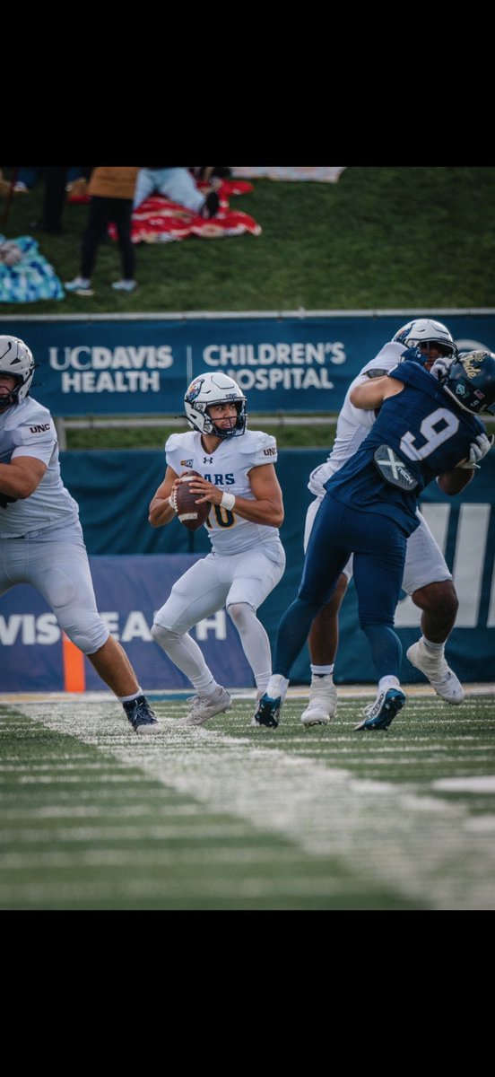 ColtCantrell7's tweet photo. Blessed to receive my first D1 offer to @unc_bearsfb @unclamb @teddorrell1 @HarrahPantherFB @WaselSteele https://t.co/oiA1Kvky0l