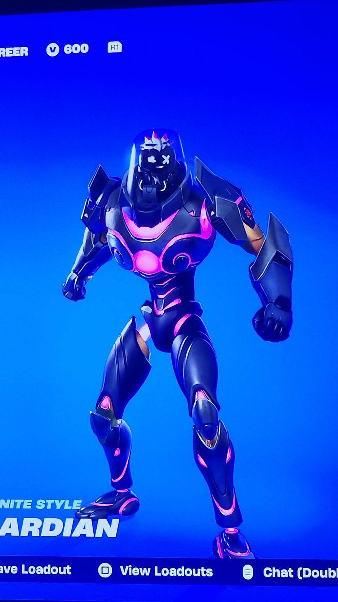 WintersMemories's tweet photo. @Squishyiz Im using the sprite guardian helmet, sprite guardian body, and light guardian arms with it all being black except for accent color 2, which is gold. https://t.co/BpCl6nBZBZ