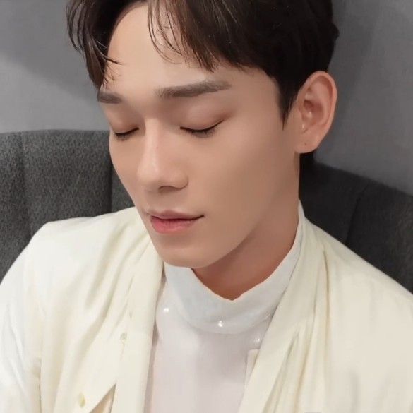kjongdaearchive's tweet photo. https://t.co/mz3IJFT0uV