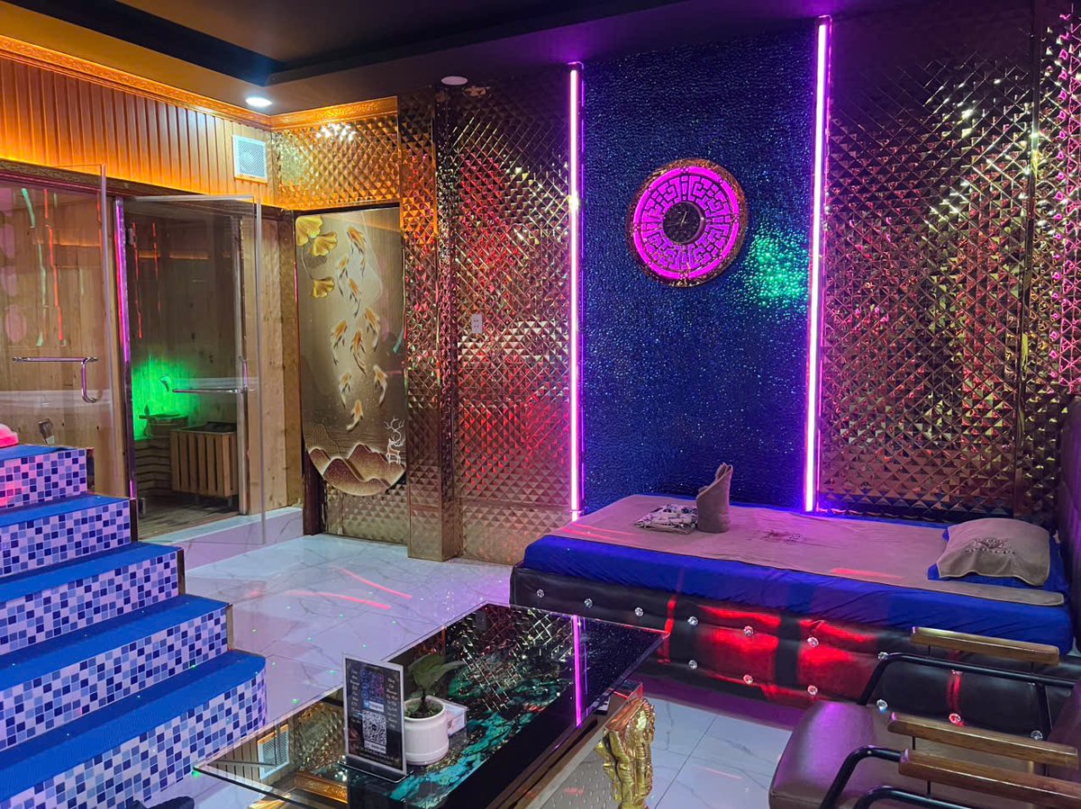 massage528's tweet photo. NĂNG LƯỢNG GIỮA TUẦN – XÔNG HƠI THƯ GIÃN
Đập tan mệt mỏi ngày Thứ Tư với không gian VIP riêng tư. Trải nghiệm xông hơi thải độc và tận hưởng. 

​🌍 Địa chỉ: 416 Phan Văn Trị, Phường 1, Quận Gò Vấp, Thành phố Hồ Chí Minh
☎ Liên hệ: 0886.082.739 (CSKH https://t.co/rlBLXjGIL9