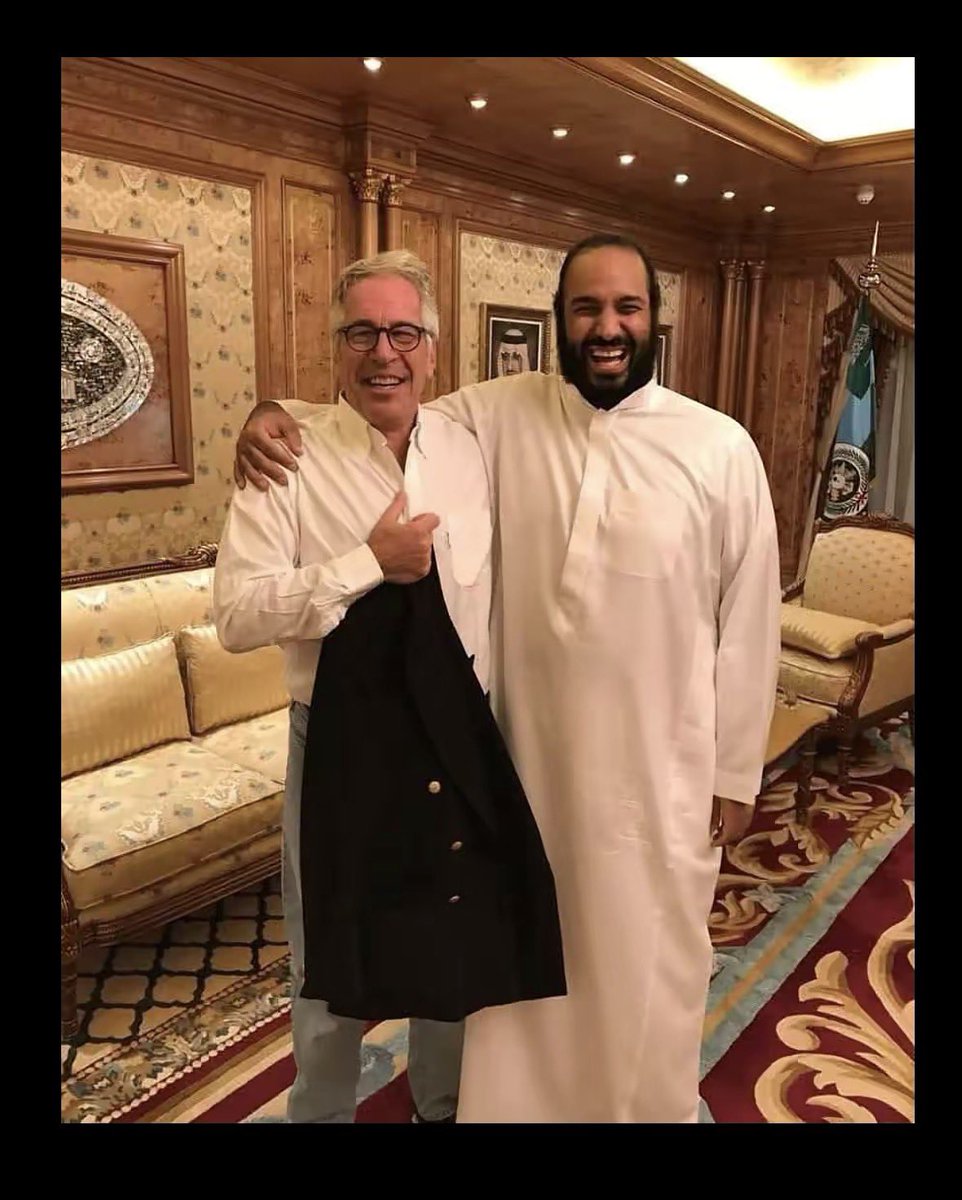 MT06ta's tweet photo. @NzyAm6134 @busaif56390337 @s_alfahad84 دين الابستيني 😂 https://t.co/sAg7t9c9qM