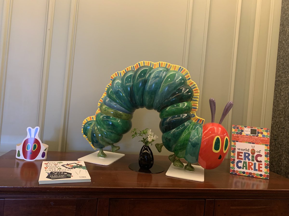 namonACT's tweet photo. 日曜日
はらぺこあおむしに
お腹いっぱいにさせてもらいました
🍎⚫︎🐛📖 https://t.co/NQ2I5BVN2Q