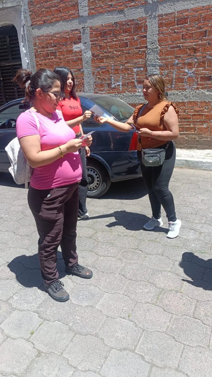 Brandon887176's tweet photo. Espero que el @iecm @ClaraBrugadaM #lomas de memetla no queremos a estar ratas que quiere robarce un paso federal con @ClaudiaPerezmx  y se realiza esto exigimos su destitución por pasarte todos los vecinos @Claudiashein  ya no queremos gente de este tipo en nuestra colonia https://t.co/91jyK991SH