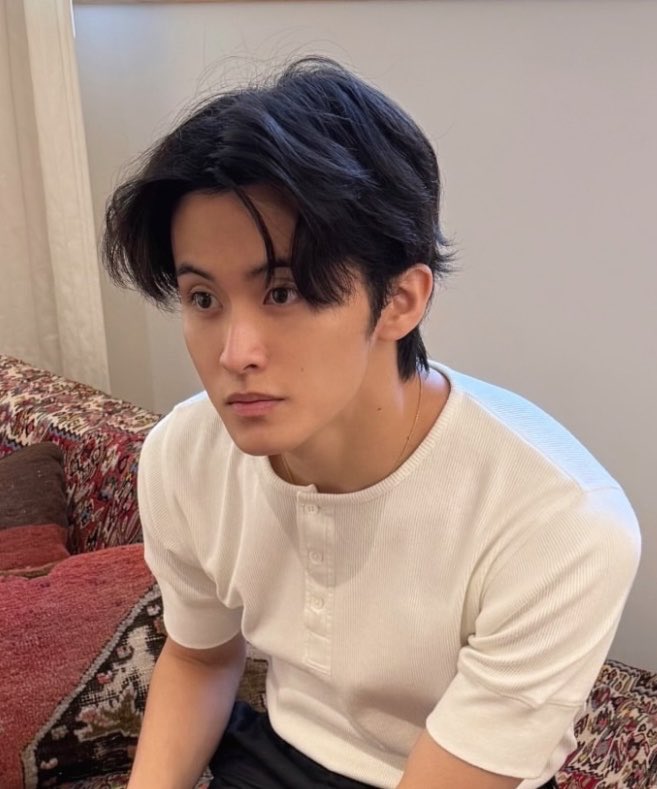 remleeyour's tweet photo. dia kalau dari samping gini bener bener bikin gw tergila"😫🫰🏻 aduh i lope u mark samping🫰🏻🫰🏻 GW CINTA BANGET SAMA FOTO INI🤝🏻🫰🏻🤝🏻🫰🏻🤝🏻 https://t.co/5sMGsQqRke