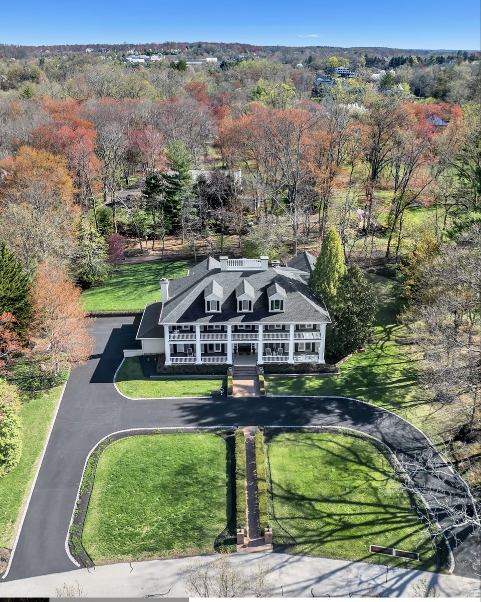 NORTHPOlNT360's tweet photo. Property of the week! Listed at $3,750,000 usd #realestate #pennsylvania #finehomes #southernliving #montcopa #greatestates https://t.co/L3Mi2UVH4C