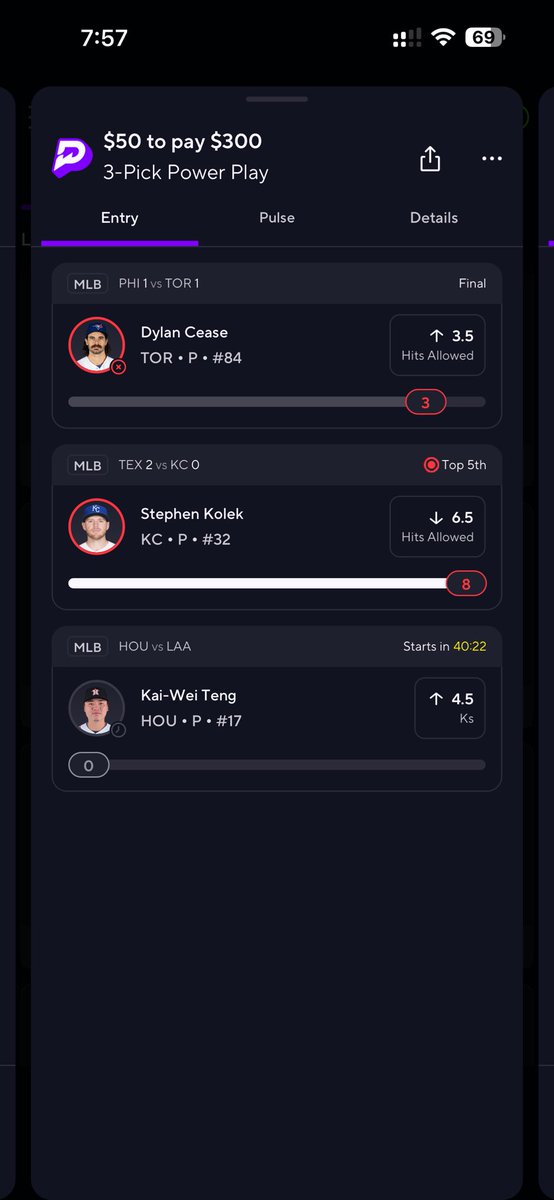 St3ph0n6's tweet photo. @GreekLocks Who else been losing mad money this past week cause of his picks first month in premium and im down almost 1k https://t.co/K2ptBYq69d