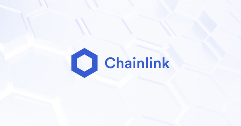saurabhnage624's tweet photo. Over the last few years, I've hosted 100+ Web3 events across India

One thing I've consistently noticed is that developers understand smart contracts but often don't understand how real-world data reaches blockchains 🕸️

That's one of the reasons I'm starting a journey...👀
Over the next 30 days I'll be exploring @chainlink, sharing what I learn and highlighting practical use cases for builders ⛩️