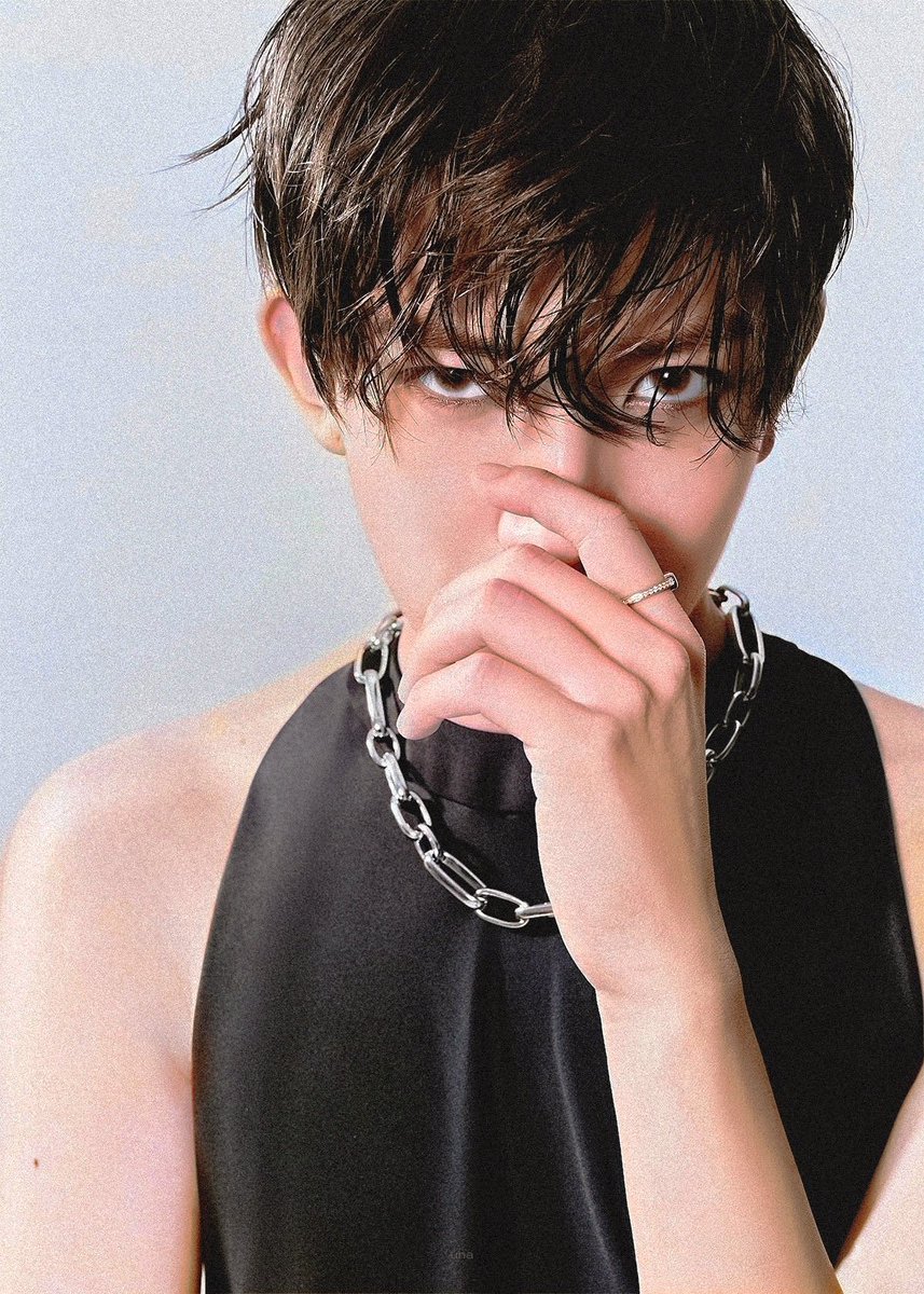 N11ngS_'s tweet photo. ปรุงจืด                                      ปรุงจัด 😝 https://t.co/xdvnVuwf07