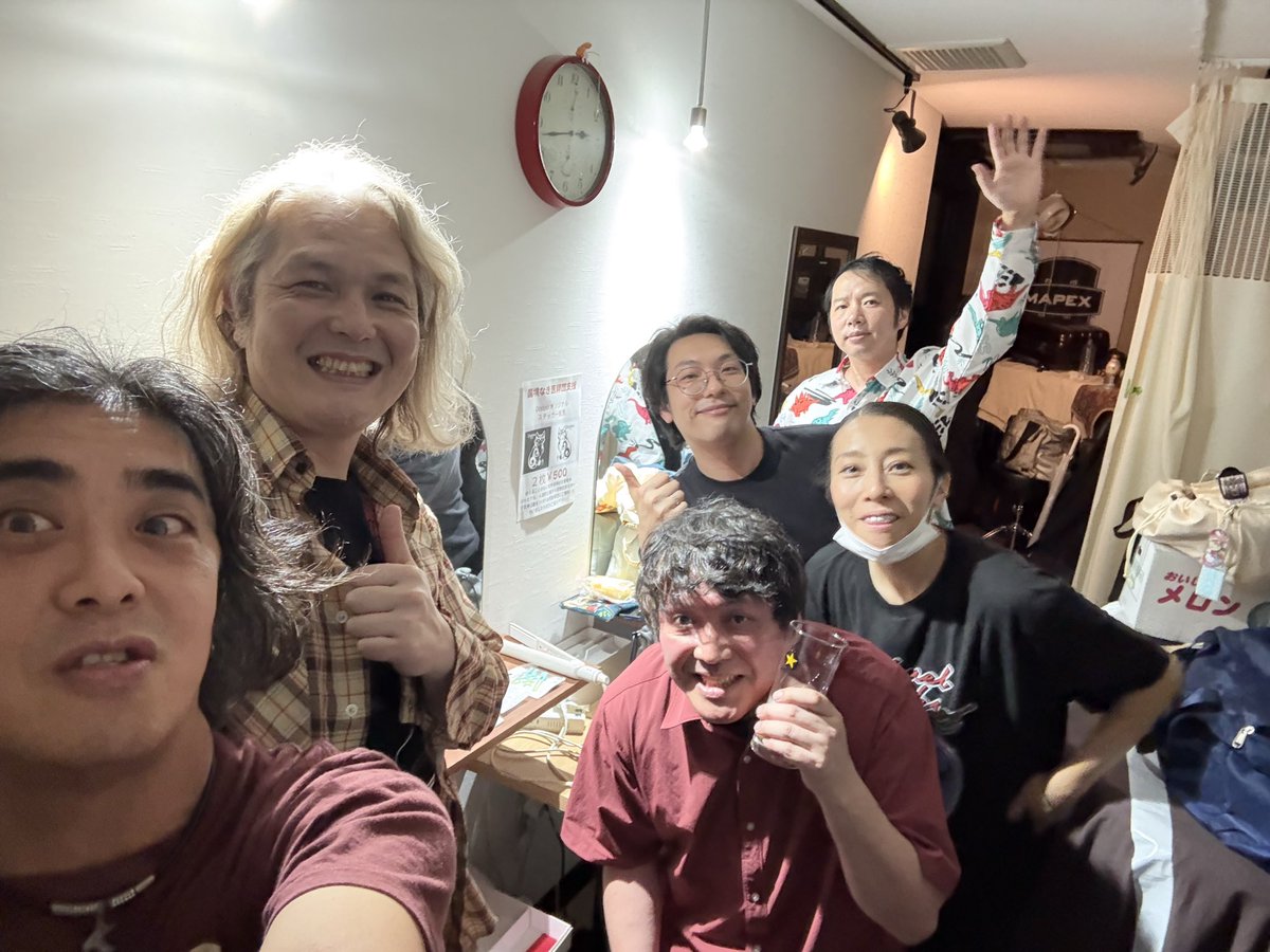 348tb's tweet photo. 日曜日は四谷Doppoで「いまのまい」さんのバースデーライブ！
昨年と同じ素晴らしいメンバーとシビれる演奏曲ばかりの全18曲！
「昭和とらいあんぐるSPバンド」の皆さん、ありがとうございました！
そして、まいさん…改めてお誕生日おめでとうございます！これからも素敵な歌声を聴かせて下さい！ https://t.co/Ts17XGt45R