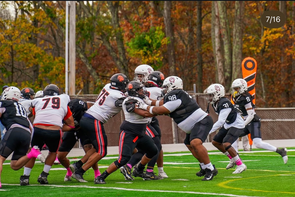 JovanOrtiz51's tweet photo. Very Blessed to receive a(n) offer from Concord University 🦁 after great conversation with @CoachJohnson72 @Coach_Duby AGTG🙏🏾 https://t.co/bdAPgSUqWj