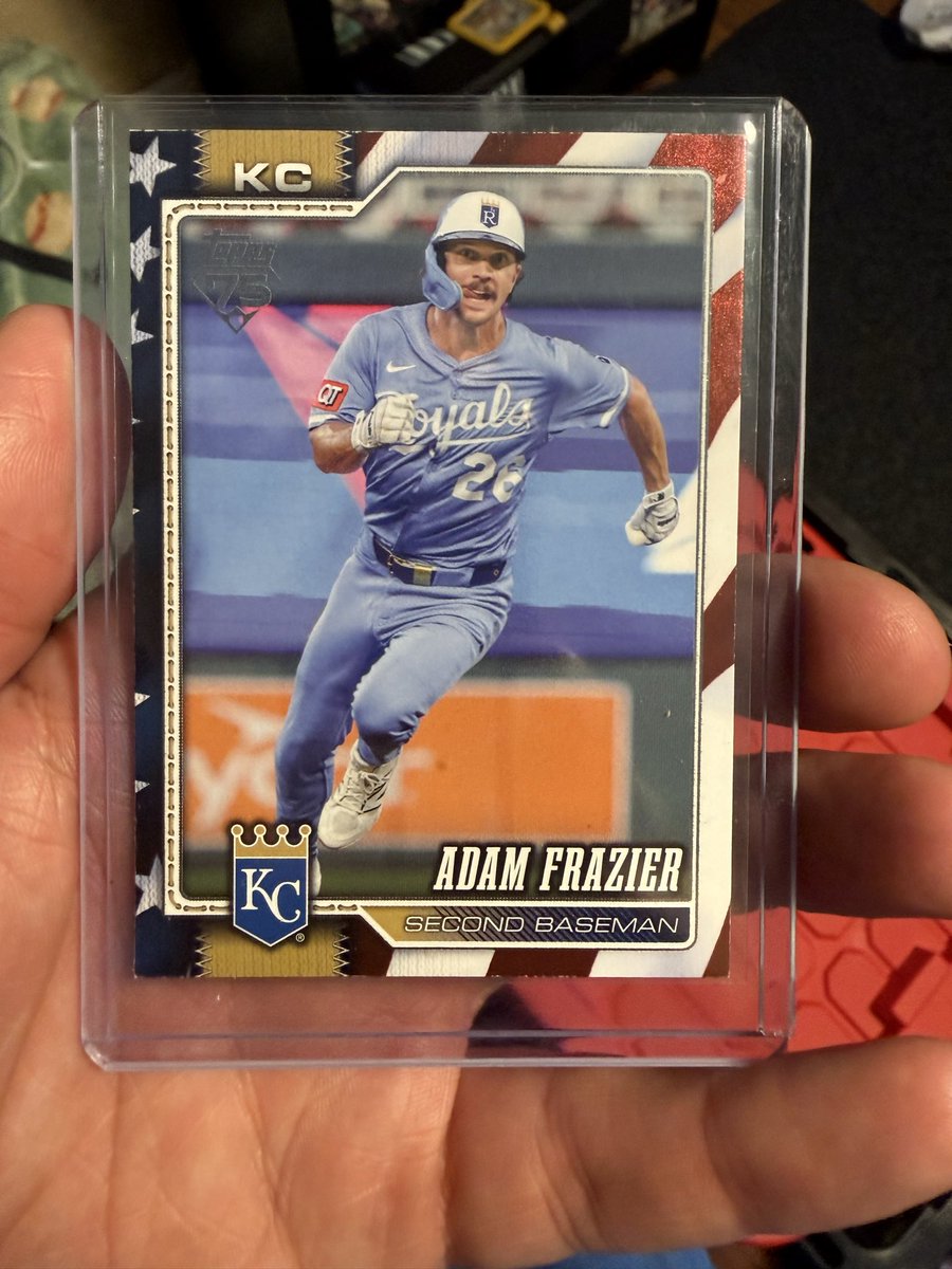 BillyKeiser's tweet photo. @CardPurchaser not the best of players but pretty cool card. 17/76 with the American flag boarder https://t.co/NMOzALWY03