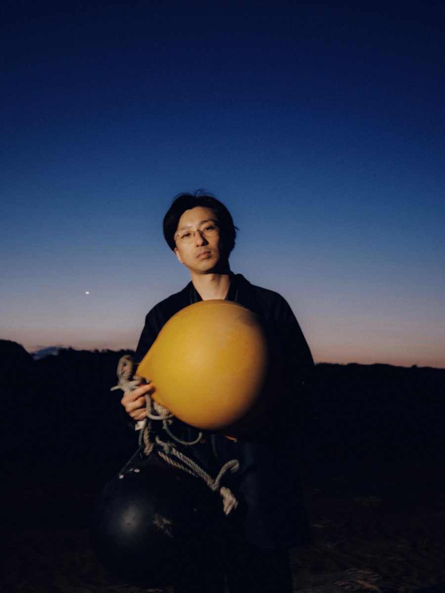 kakubarhythm's tweet photo. 【VIDEOTAPEMUSIC】 @VIDEOTAPEMUSIC

📺NEW LIVE📺

『August Moonlight Cha Cha』

2026.8.9(SUN)
江ノ島OPPA-LA

OPEN
16:30

LIVE
VIDEOTAPEMUSIC(BAND SET) / ロボ宙

DJ
NOOLIO / HappySet (カントリー田村+テンテンコ)

🎫4,500円
6月10日18時より発売開始
https://t.co/Qim3p0VkkV https://t.co/cvenpEPMwG