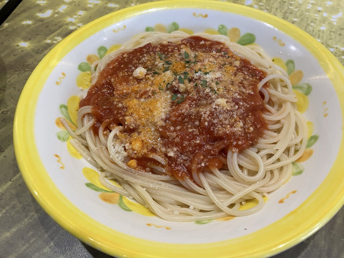 gets_buccyo's tweet photo. 🐽お昼ごはん🍚

ドリア+パスタ+サラダ
お腹いっぱい食べすぎました🙏😅
#サイゼリヤ

#ぶっちょー飯 https://t.co/68uWMisgvJ