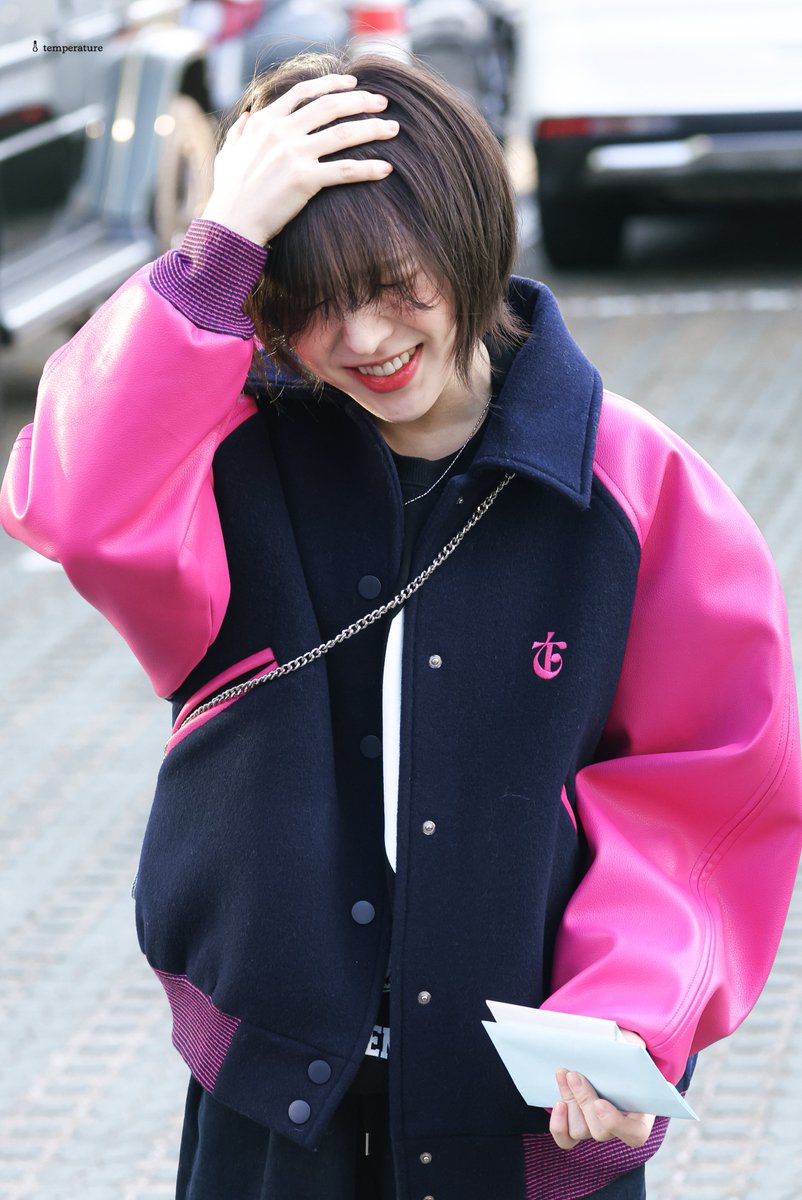 wanada94's tweet photo. Day 65 of posting Youngstreet photos until we get new on the way photos https://t.co/yoOc3wx96U