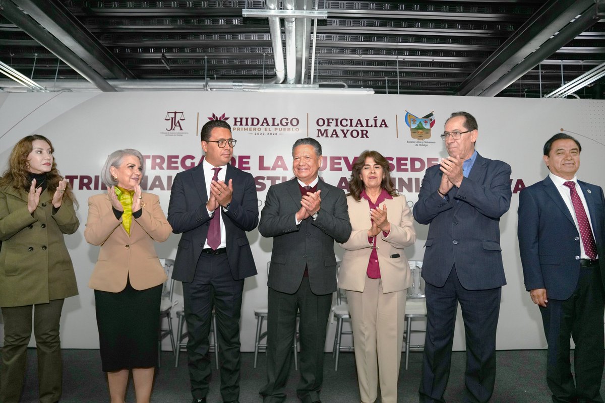 juliomenchaca_'s tweet photo. Las instituciones avanzan en infraestructura para brindar una mejor atención a la ciudadanía.

Hoy entregamos las nuevas instalaciones del Tribunal de Justicia Administrativa, un espacio que contribuirá a hacer más eficientes sus labores y a ofrecer mejores condiciones de atención para quienes acuden a esta institución.

#PrimeroElPueblo