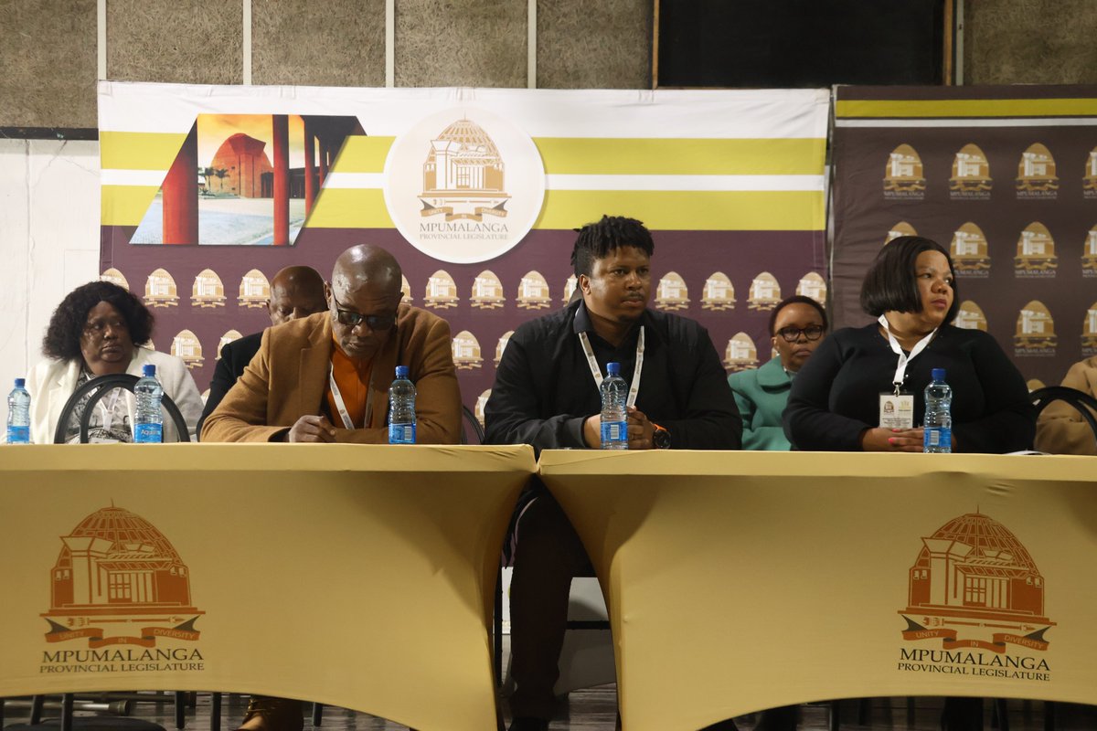 highveldchron's tweet photo. Young people from across Mpumalanga gathered at the SASOL Recreation Centre in eMbalenhle for the Mpumalanga Youth Parliament 2026 under the theme: "Making Follow-Up on Government Commitments."

#YouthParliament2026 #YouthMonth https://t.co/YNtw8cQOP4