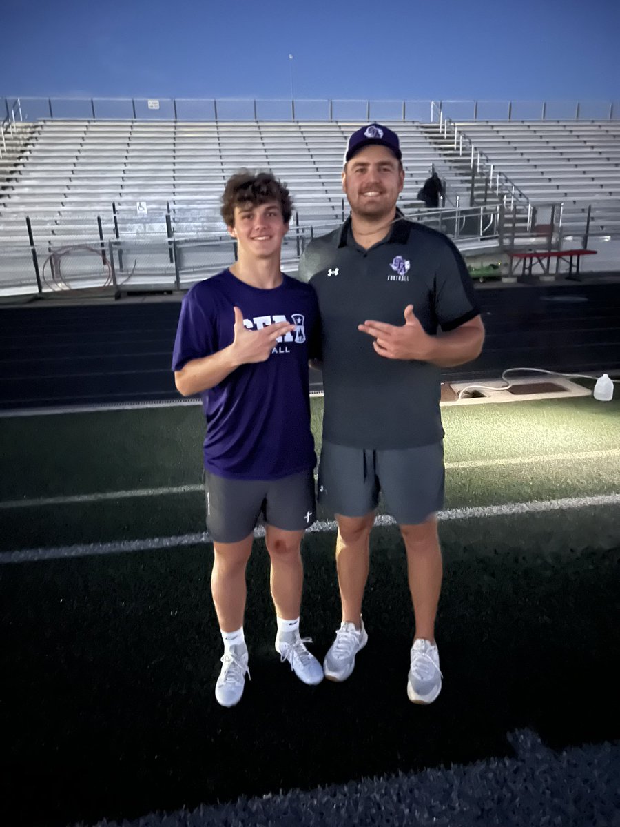 Chasebrodhead's tweet photo. Had a great time competing @SFA_Football camp with some of my teammates and It was great to talk with both running back coaches, Coach Schmidty and Coach Gunnell. Look forward to talking again soon! @CoachGunnellSFA @CoachNSchmidty @CoachRosch @Blake_W_Dunham @CoachTSalazar https://t.co/TYqjWiFt7E