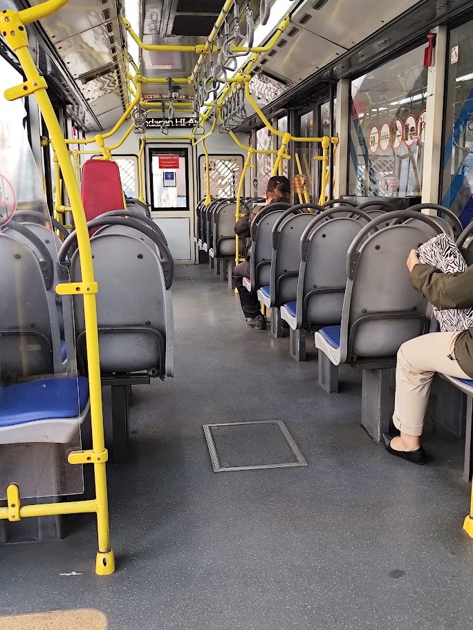 semboyan35com's tweet photo. Vibe Tarif Integrasi transportasi umum di Jakarta, murah meriah dan banyak jalan pagi juga.

https://t.co/Cb34fFJW28 https://t.co/DrR6WMcUgL